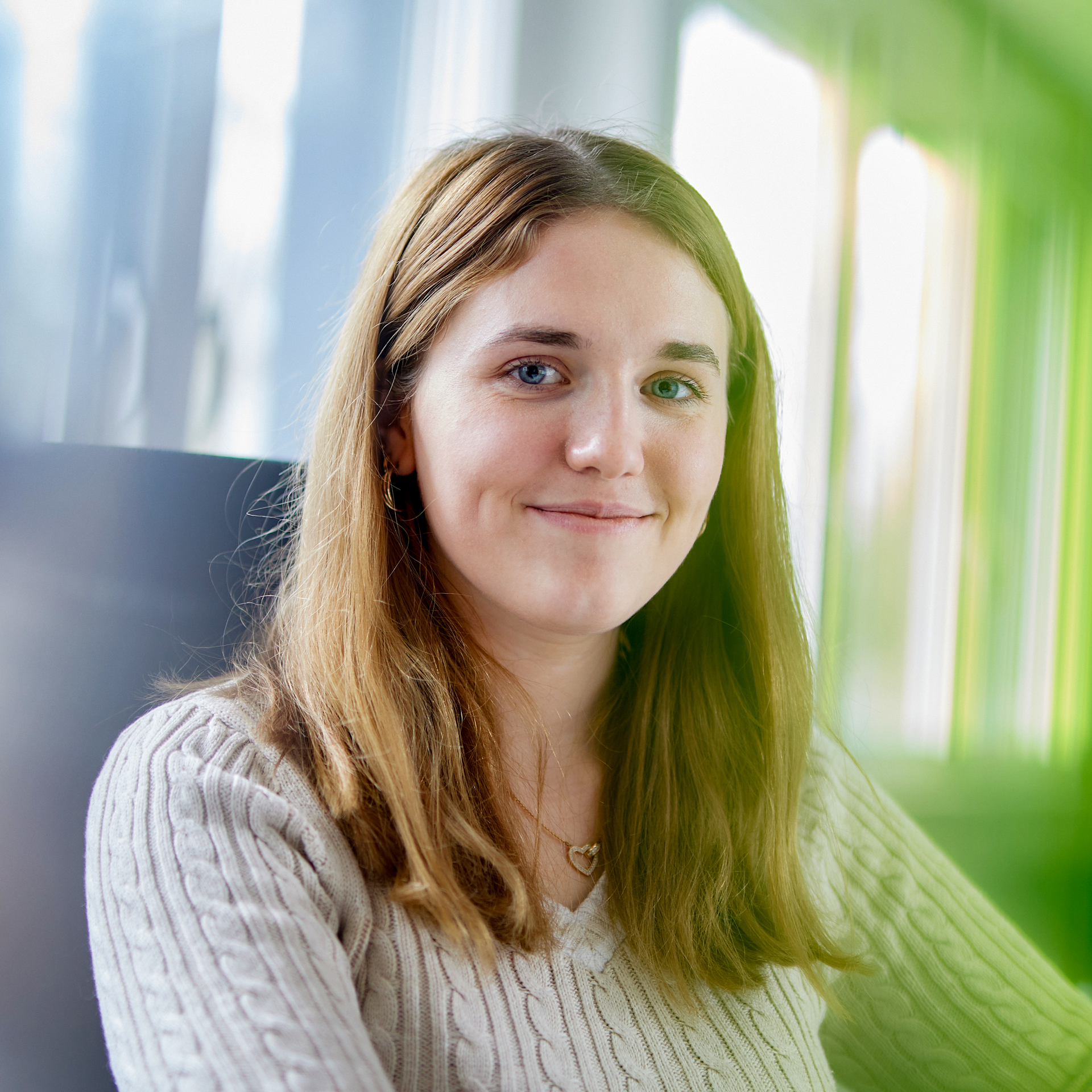 Mitarbeiter Arbeitsplatz Alexi